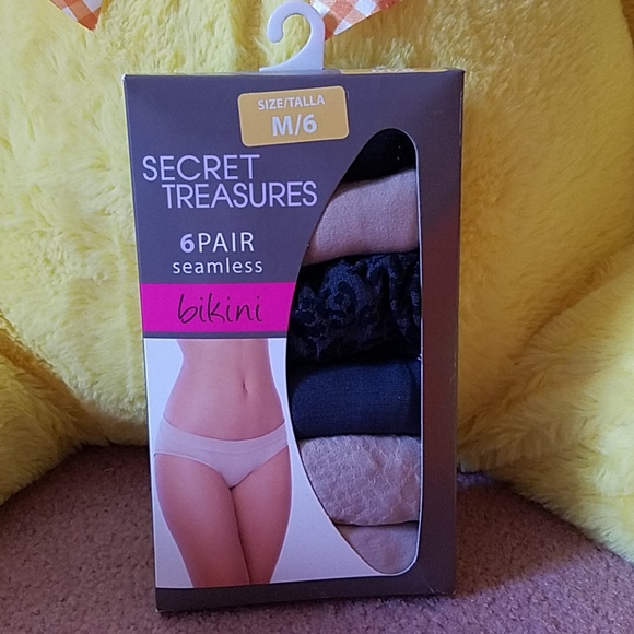 Undies - Picture 2 of 4